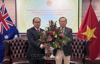 Vietnam, Laos promote tradition of attachment, solidarity